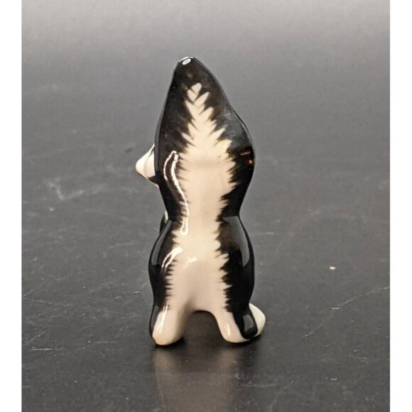 Bone China Skunk Mini Figurine Eyelashes Japan Kitsch Vtg MCM Hand Painted 1.75" - Picture 4 of 6